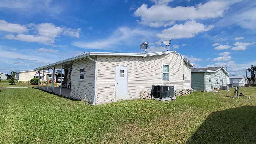 423 Caymen Drive a Lake Wales, FL Mobile or Manufactured Home for Sale